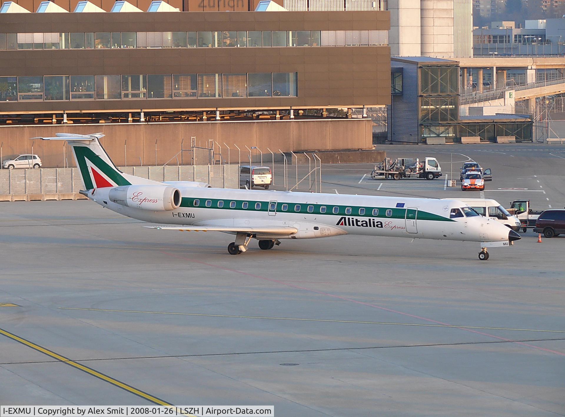 I-EXMU, 2000 Embraer ERJ-145LR (EMB-145LR) C/N 145316, Just arrived in the last light left for that day