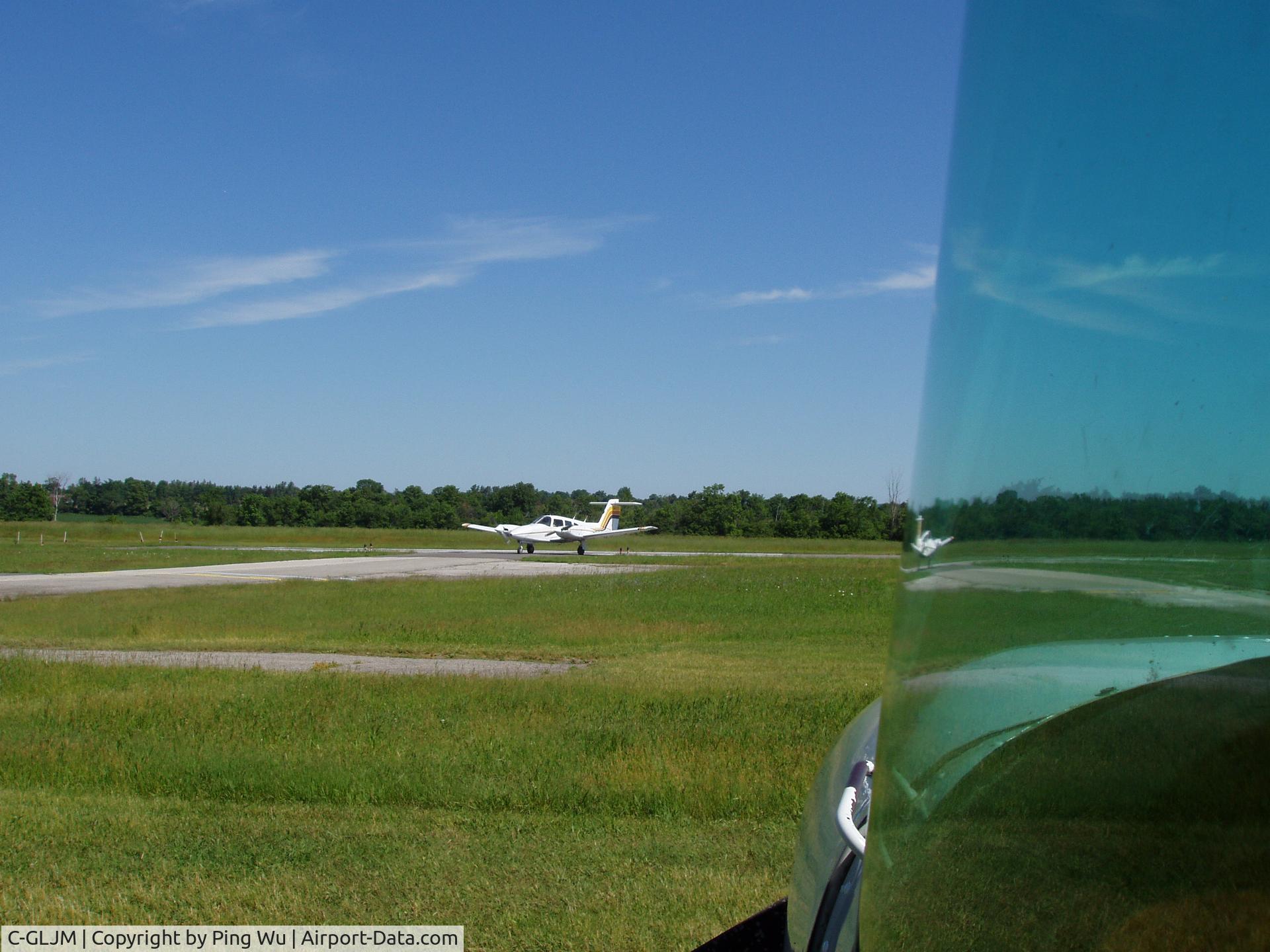 C-GLJM, 1979 Piper PA-44-180 Seminole C/N 44-7995186, C-GLJM