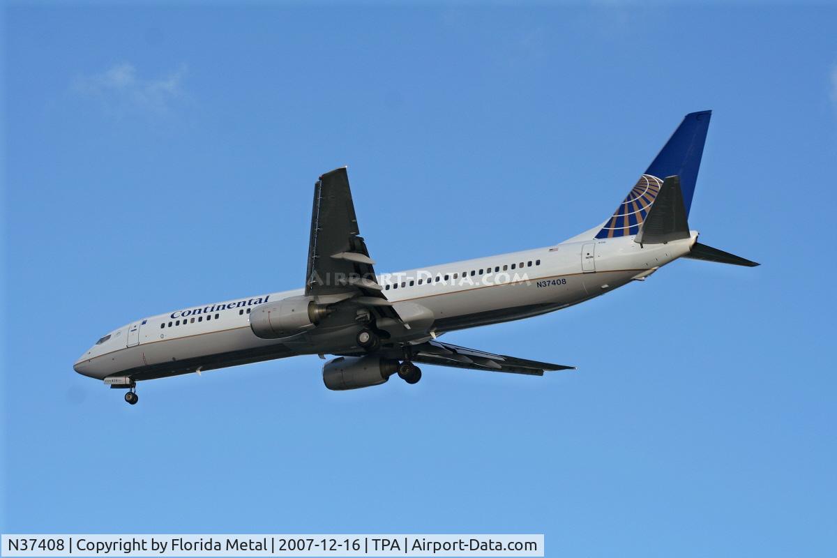 N37408, 2001 Boeing 737-924 C/N 30125, Continental