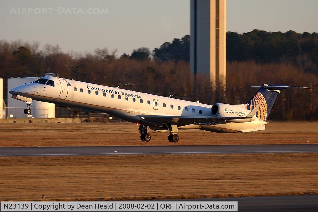 N23139, 2003 Embraer ERJ-145XR (EMB-145XR) C/N 145731, Continental Express (Operated by ExpressJet) N23139 (FLT BTA2901) departing RWY 5 enroute to George Bush Houston Intercontinental Airport (KIAH).