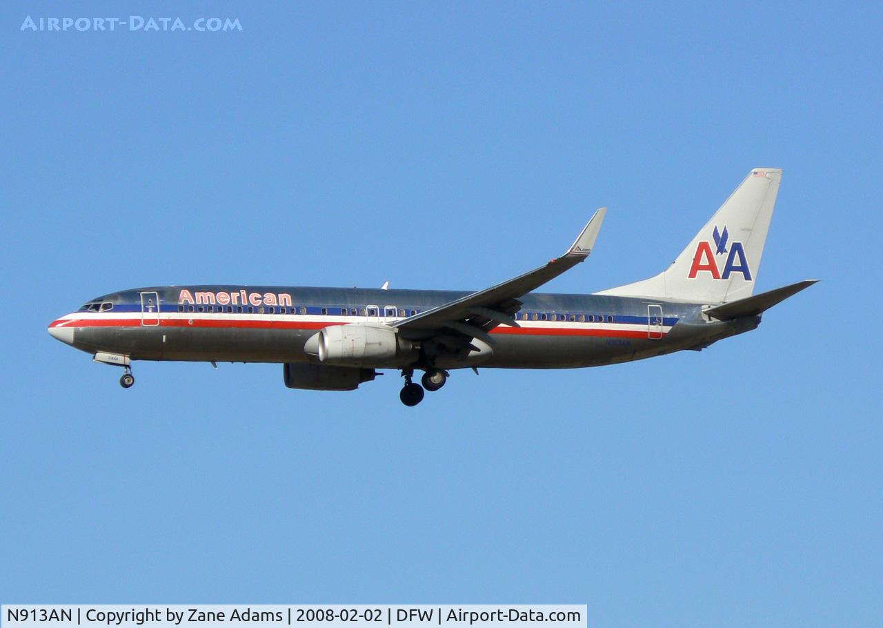 N913AN, 1999 Boeing 737-823 C/N 29514, American Airlines at DFW
