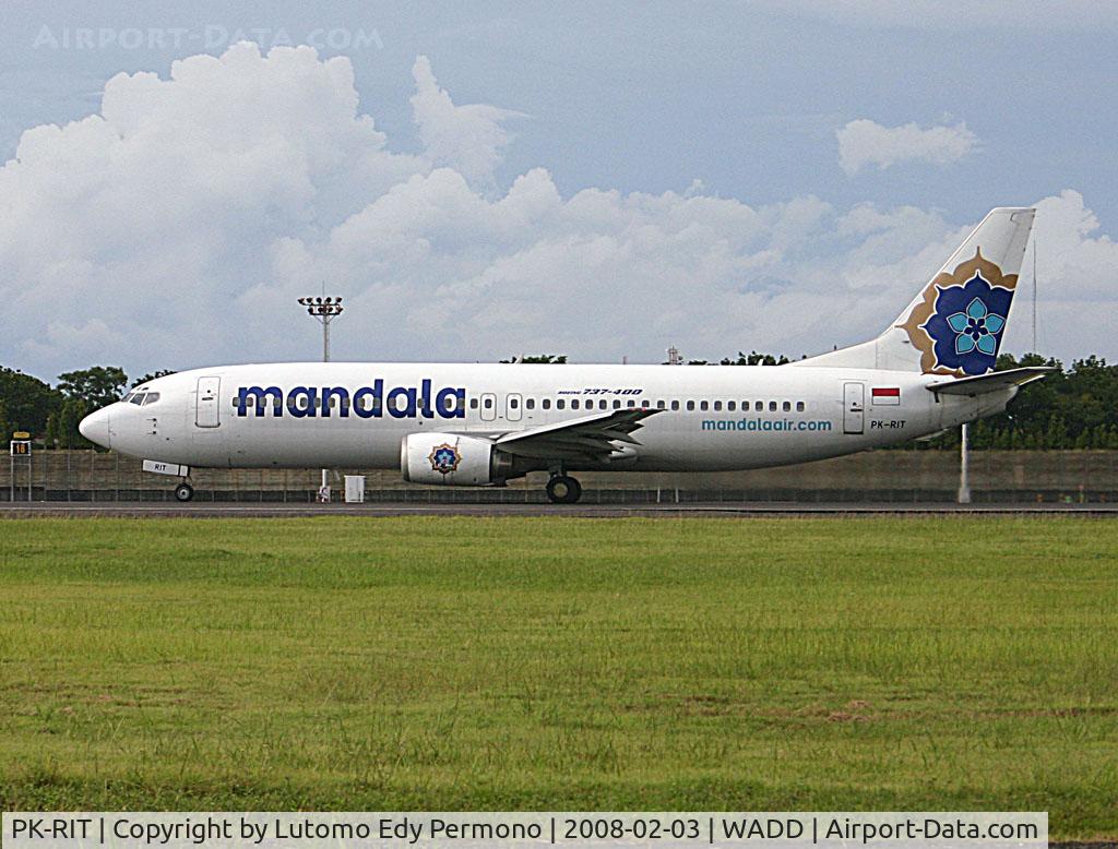 PK-RIT, 1989 Boeing 737-4YO C/N 23979, Ready for T/O