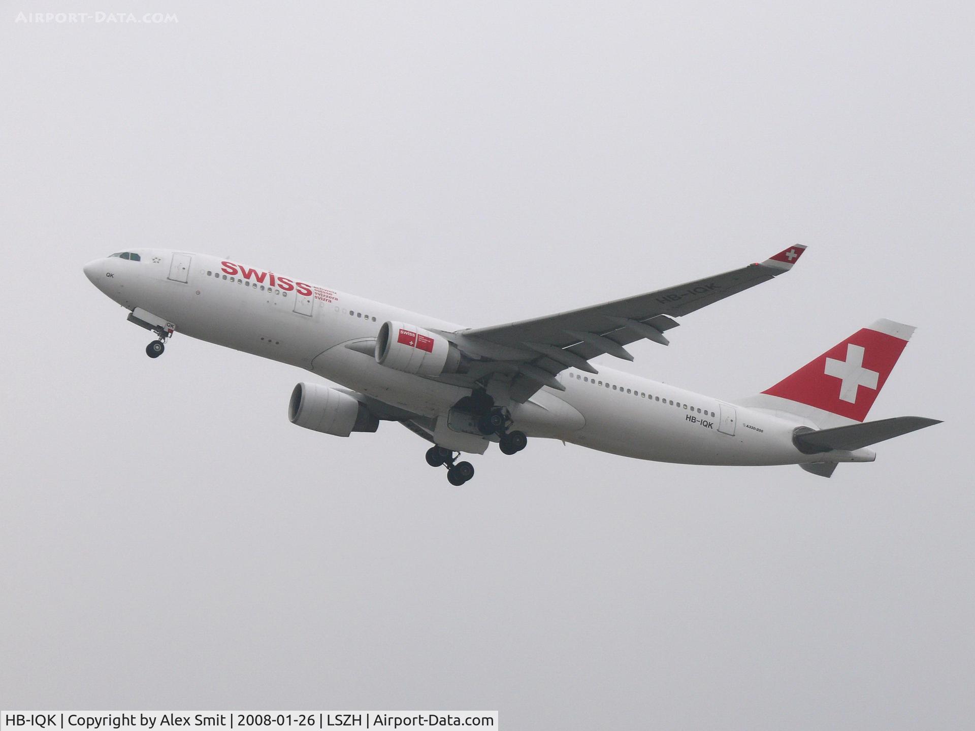 HB-IQK, 1999 Airbus A330-223 C/N 299, Taking off