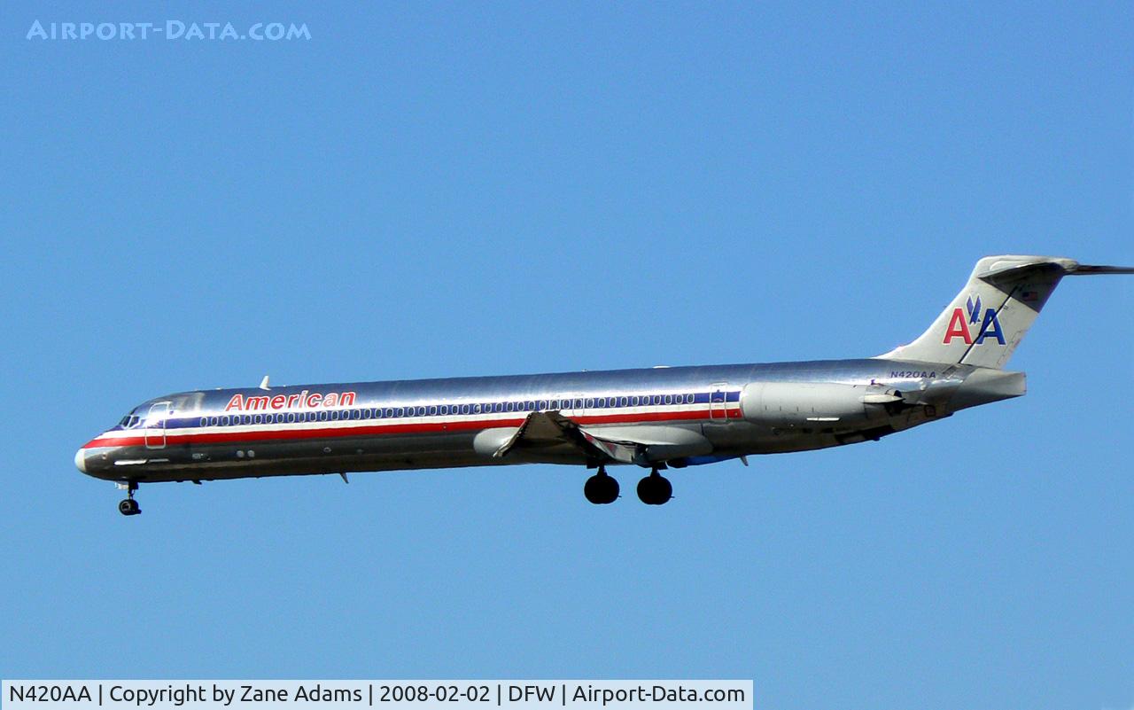 N420AA, 1986 McDonnell Douglas MD-82 (DC-9-82) C/N 49332, American Airlines at DFW