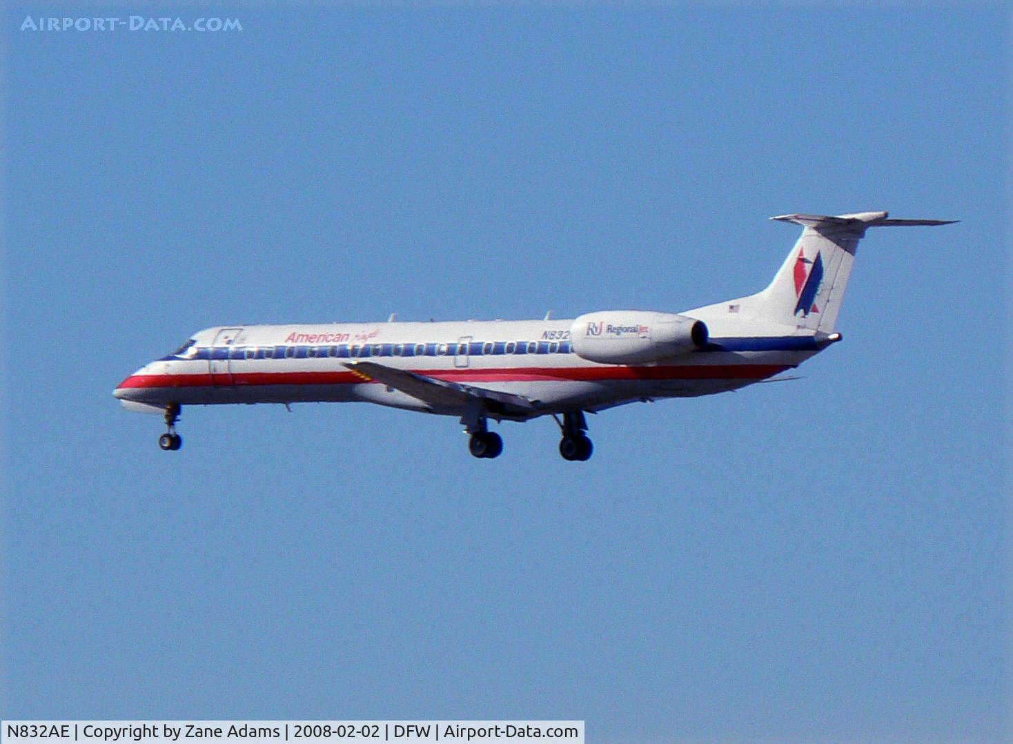 N832AE, 2002 Embraer ERJ-140LR (EMB-135KL) C/N 145627, American Eagle at DFW