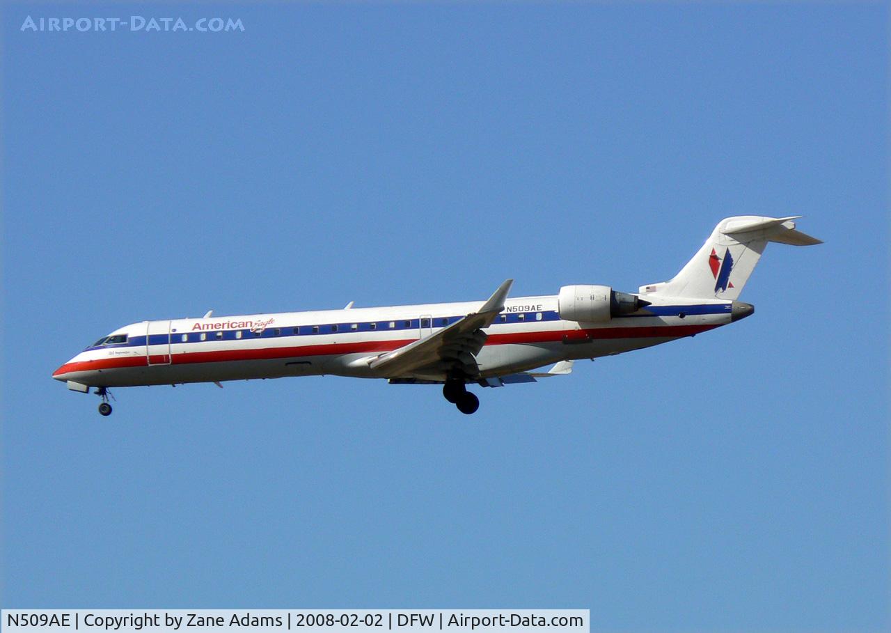 N509AE, 2003 Bombardier CRJ-701 (CL-600-2C10) Regional Jet C/N 10078, American Eagle at DFW