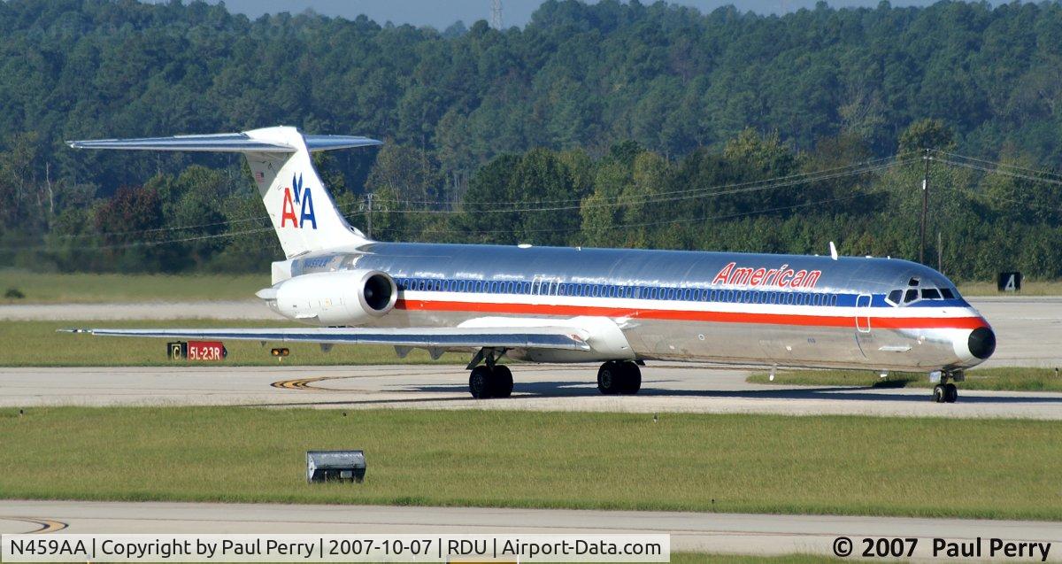 N459AA, 1988 McDonnell Douglas MD-82 (DC-9-82) C/N 49564, Taxiing by