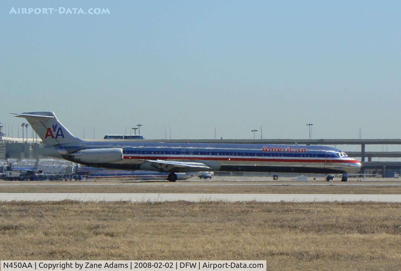 N450AA, 1987 McDonnell Douglas MD-82 (DC-9-82) C/N 49476, American Airlines at DFW