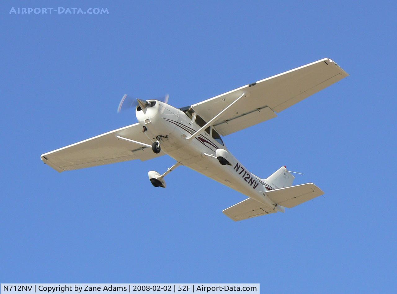 N712NV, 2005 Cessna 172S C/N 172S9960, At Aero Valley (Northwest Regional)