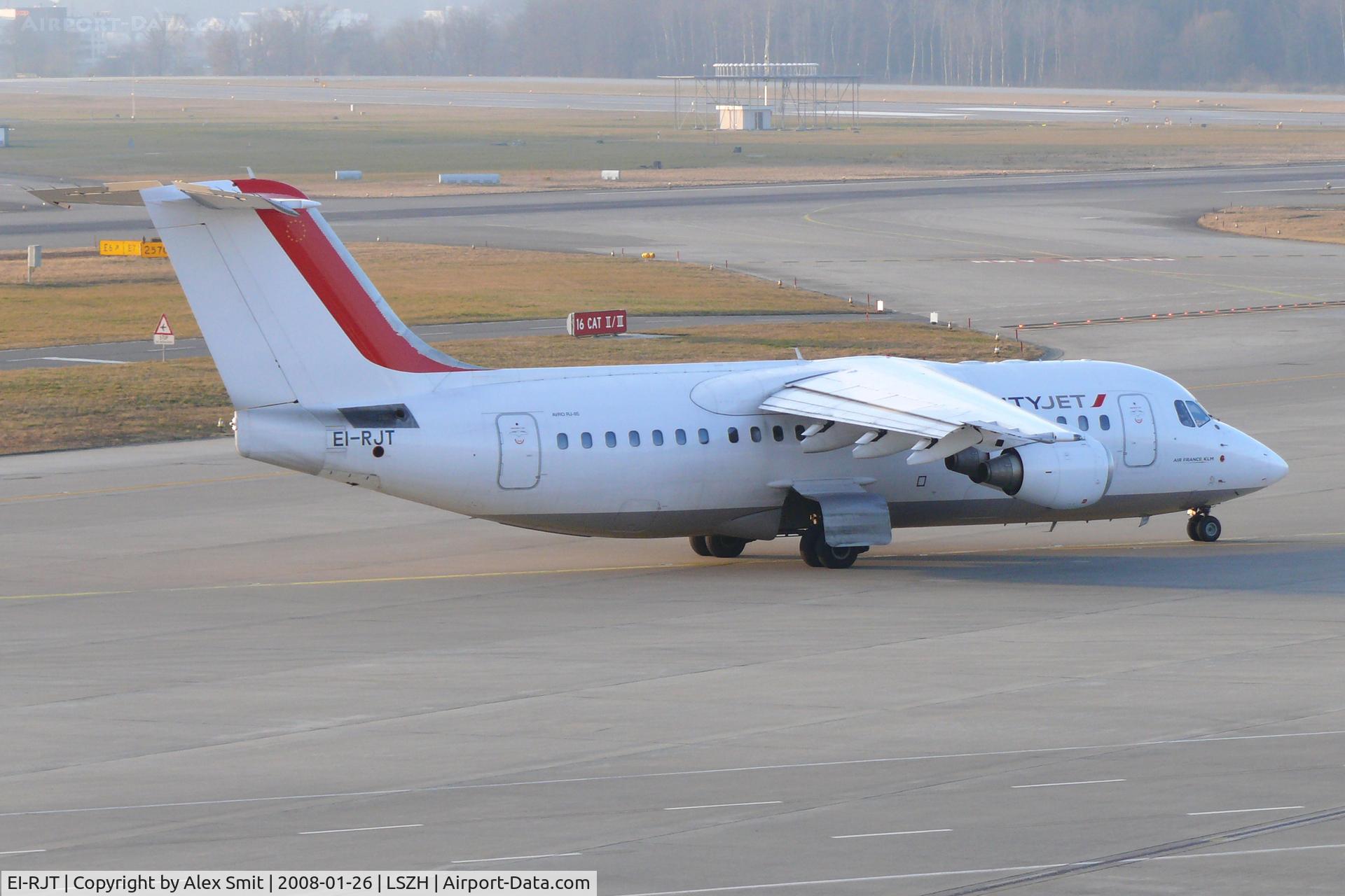EI-RJT, 2000 British Aerospace Avro 146-RJ85A C/N E2366, Four different Bae146 on this route today