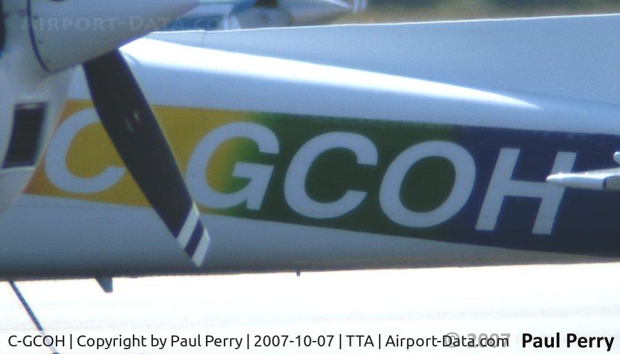 C-GCOH, 1974 Cessna 172M C/N 17263577, Nearly a spectrum of color surrounding her reg number (letters...you get the idea)