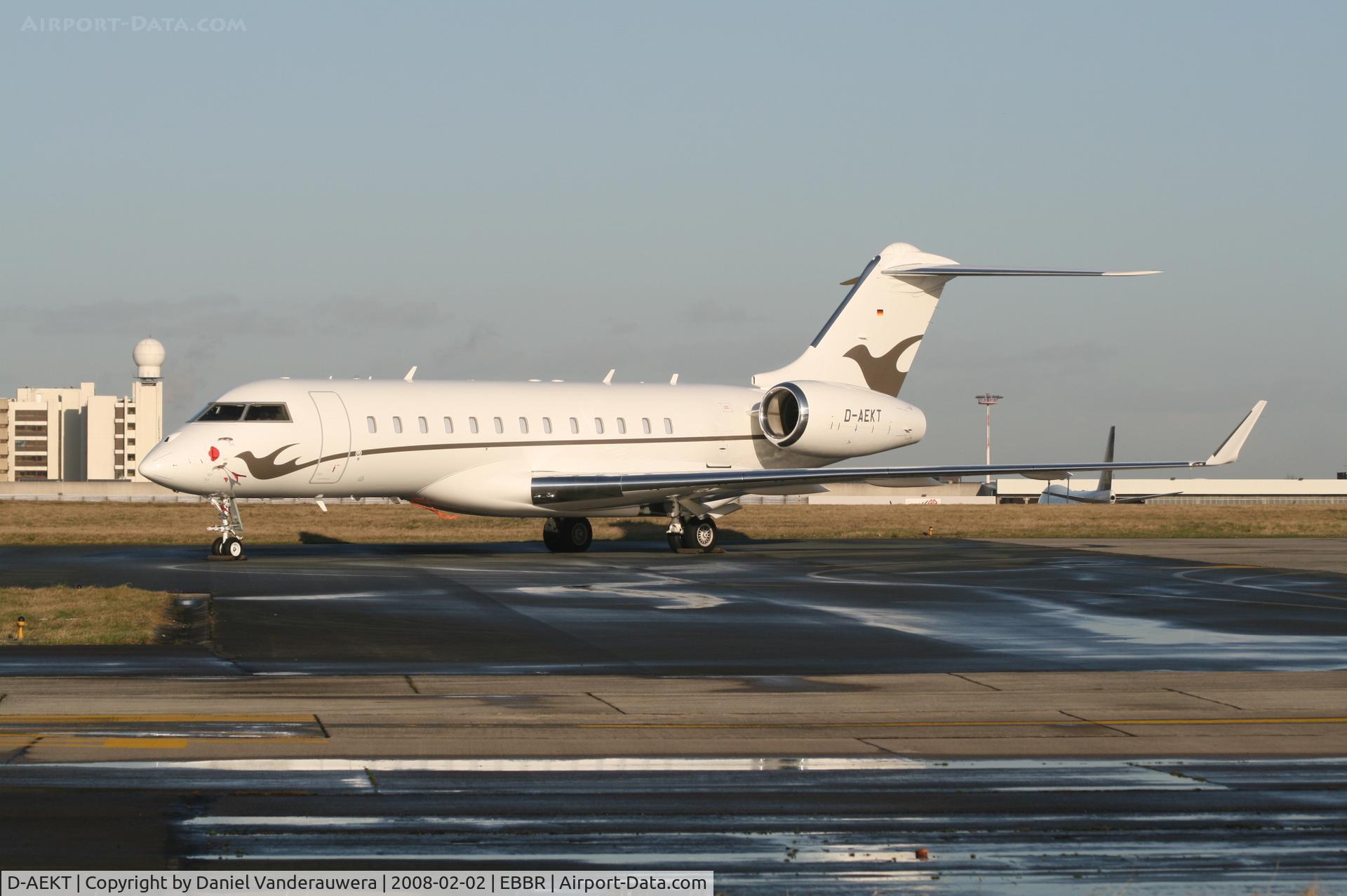 D-AEKT, 2006 Bombardier BD-700-1A10 Global Express C/N 9213, parked on G.A. apron
