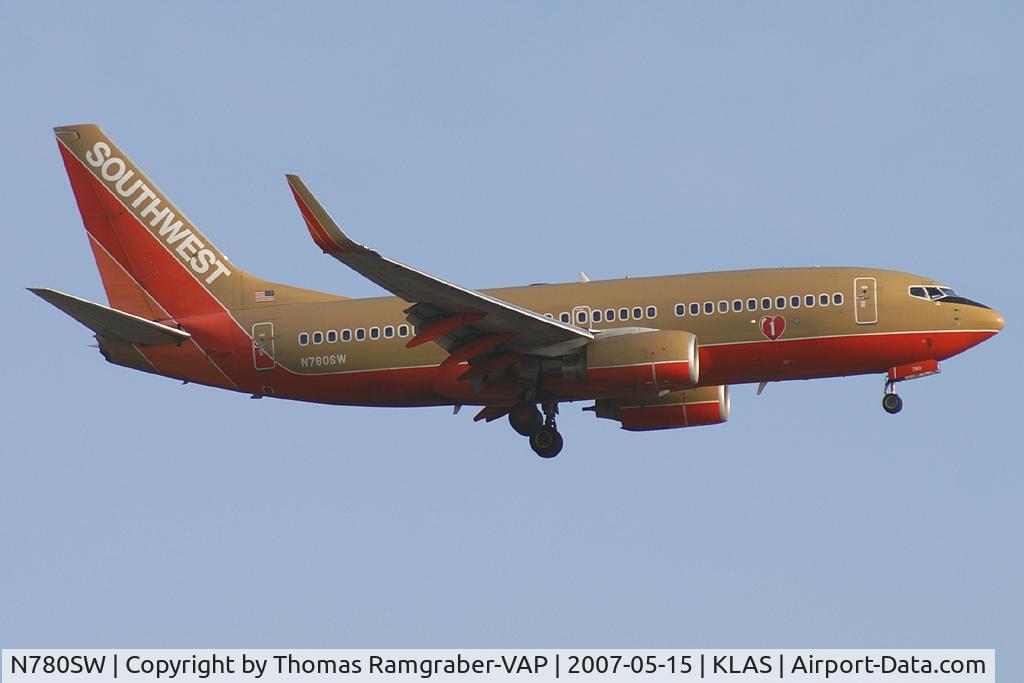 N780SW, 2000 Boeing 737-7H4 C/N 27885, Southwest Airlines Boeing 737-700