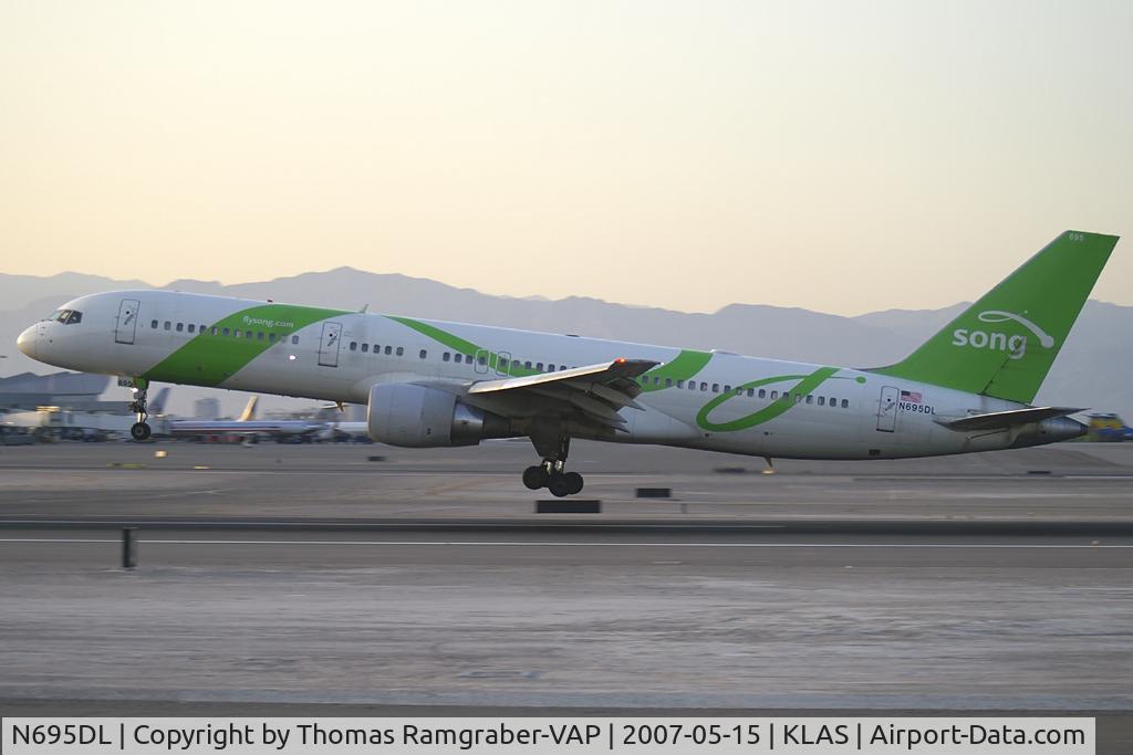 N695DL, 1998 Boeing 757-232 C/N 29727, Song Boeing 757-200