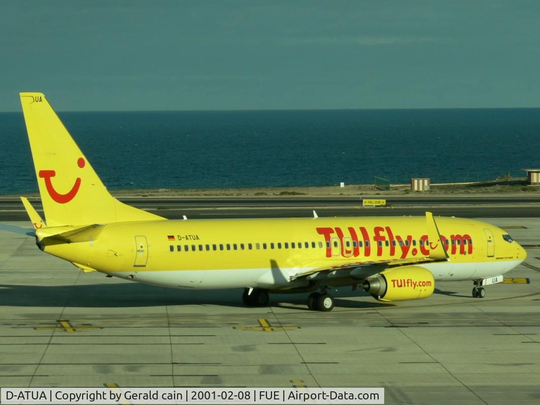 D-ATUA, 2007 Boeing 737-8K5 C/N 34691, push back for departure