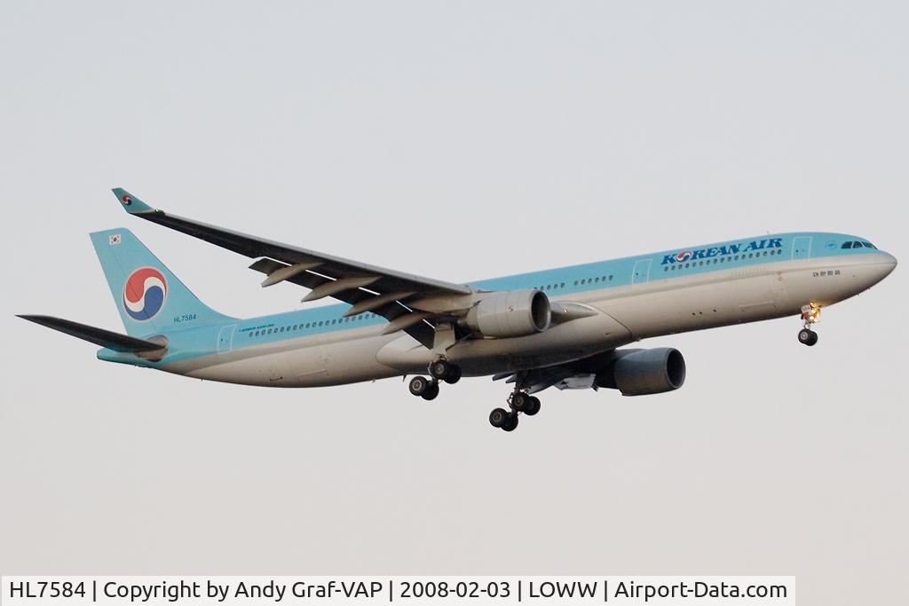 HL7584, 2000 Airbus A330-323 C/N 338, Korean Air A330-300
