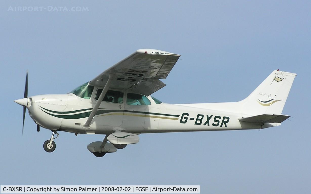 G-BXSR, 1980 Reims F172N Skyhawk C/N 2003, Cessna 172 about to land at Conington