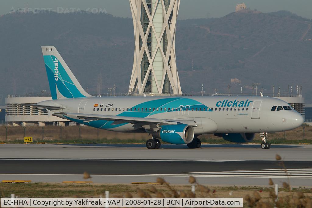 EC-HHA, 2000 Airbus A320-214 C/N 1221, Clickair Airbus 320