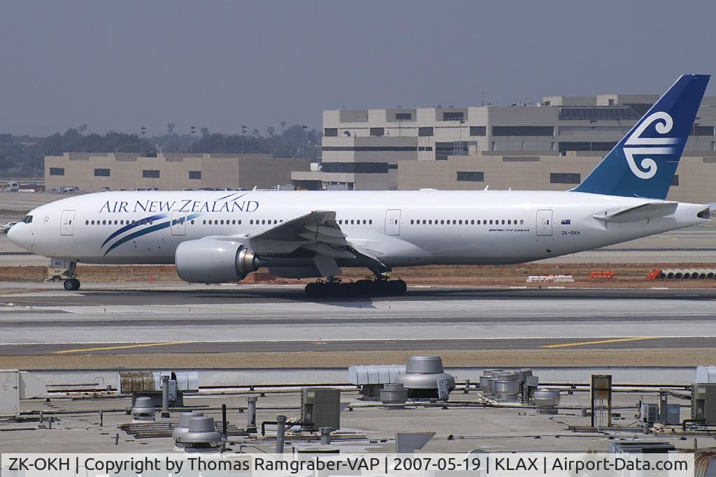 ZK-OKH, 2007 Boeing 777-219/ER C/N 34379, Air New Zealand Boeing 777-200