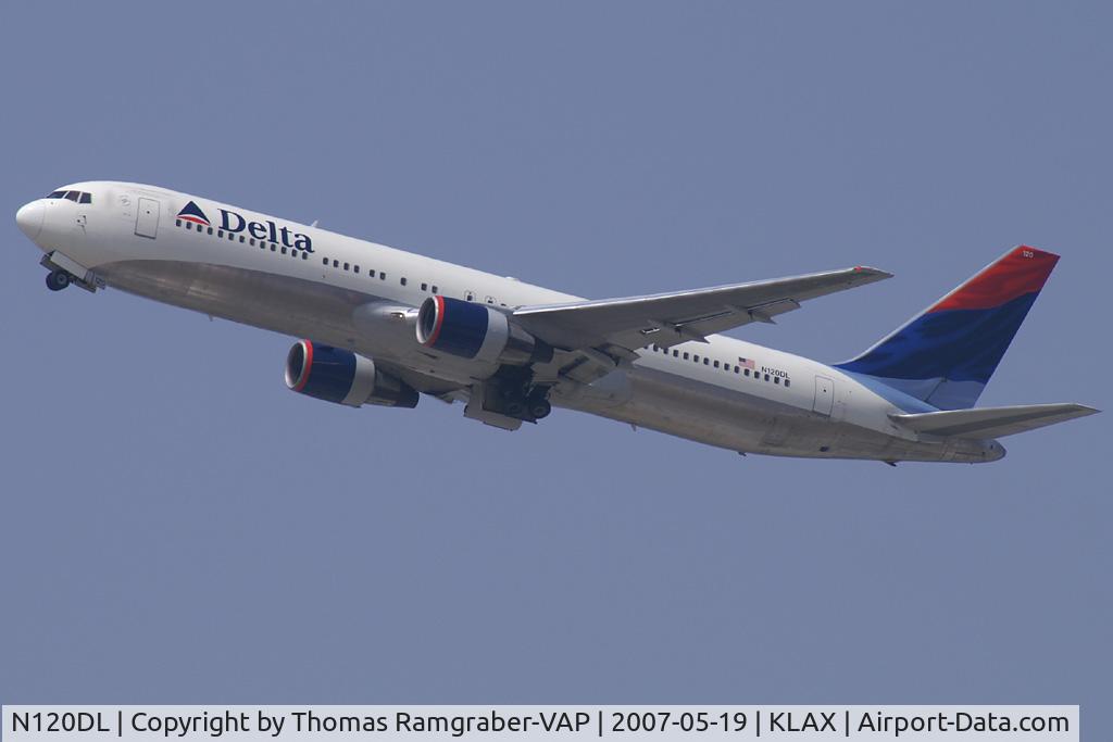 N120DL, 1986 Boeing 767-332 C/N 23279, Delta Airlines Boeing 767-300