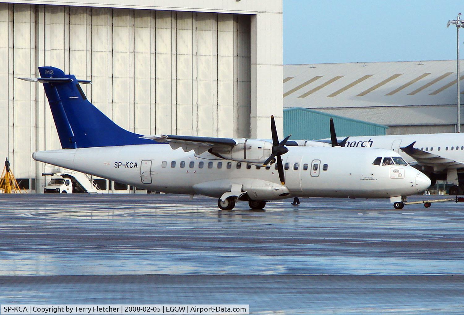 SP-KCA, 1988 ATR 42-312 C/N 085, White Eagle Aviation's ATR42 operating an Aer Arran flight at Luton in Feb 2008