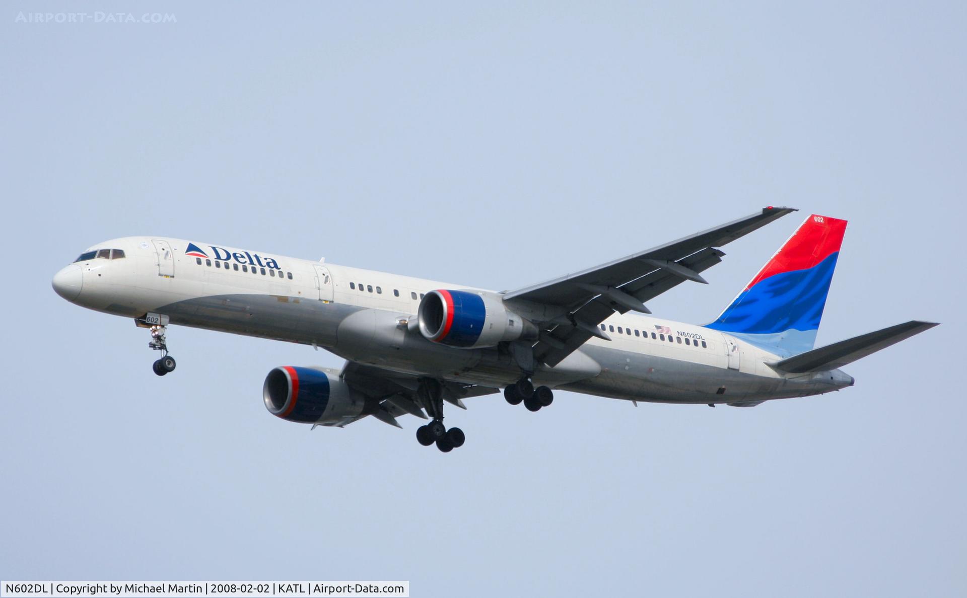 N602DL, 1984 Boeing 757-232 C/N 22809, On final for Runway 26R