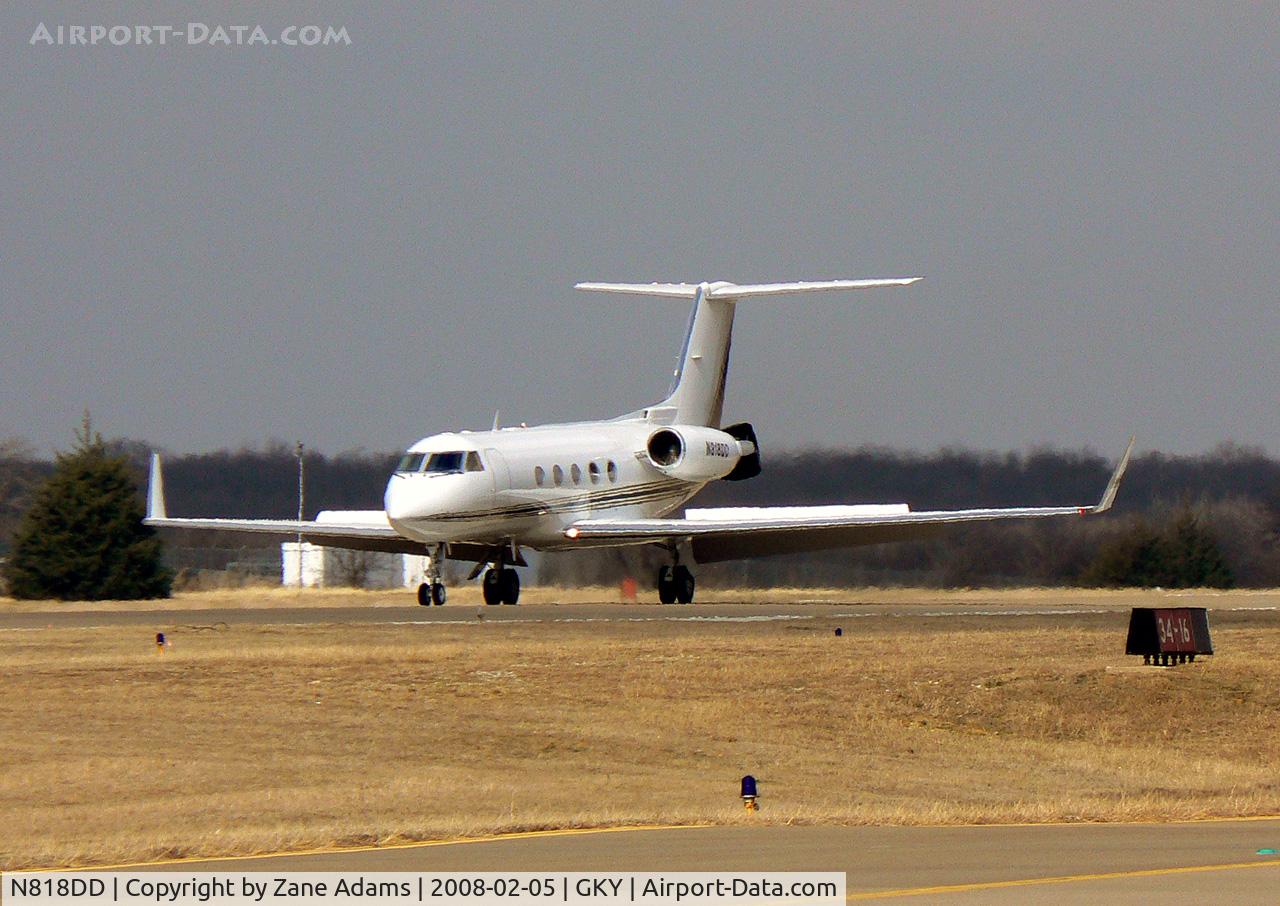 N818DD, 1985 Gulfstream American G-1159A Gulfstream III C/N 455, Landing at Arlington