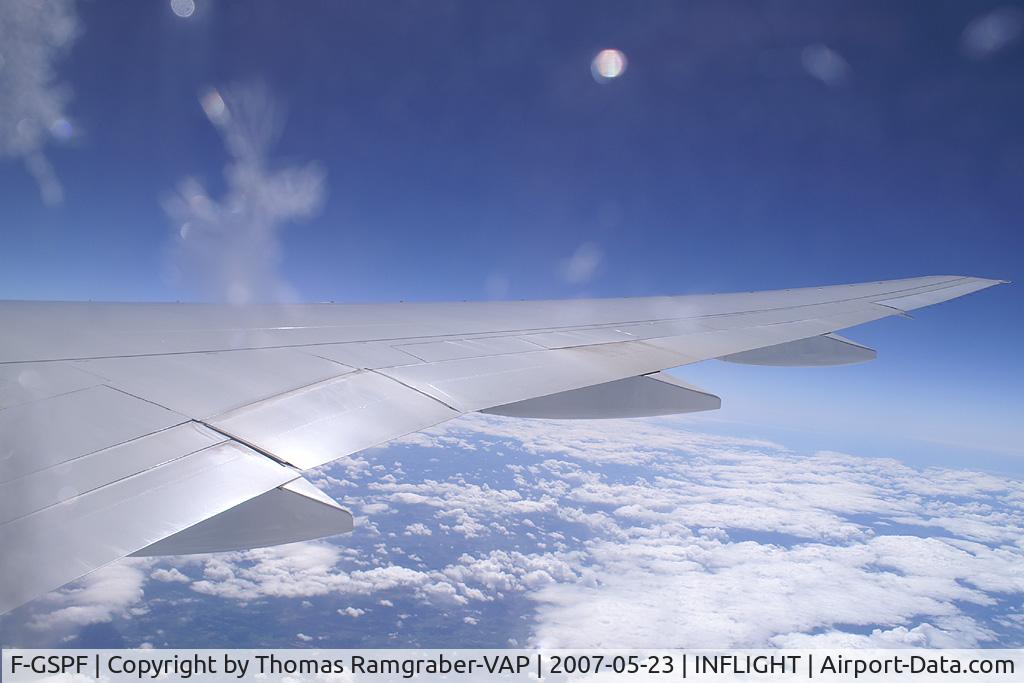 F-GSPF, 1999 Boeing 777-228/ER C/N 29007, Air France Boeing 777-200 (inflight LAX-CDG)