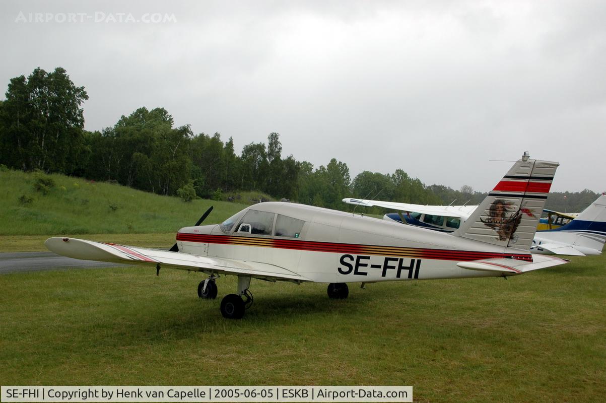 SE-FHI, 1970 Piper PA-28-140 Cherokee C C/N 28-26844, Piper Cherokee at Barkarby airfield, Stockholm, Sweden.