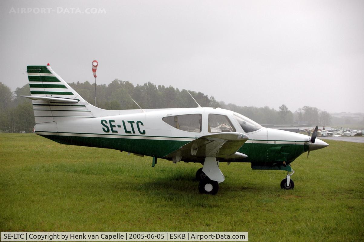 SE-LTC, 1977 Rockwell International 112TC Commander Commander C/N 13150, Commander 112TC at Barkarby airfield, Stockholm, Sweden