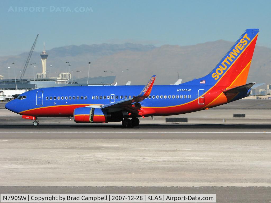 N790SW, 2000 Boeing 737-7H4 C/N 30604, Southwest Airlines / 2000 Boeing 737-7H4