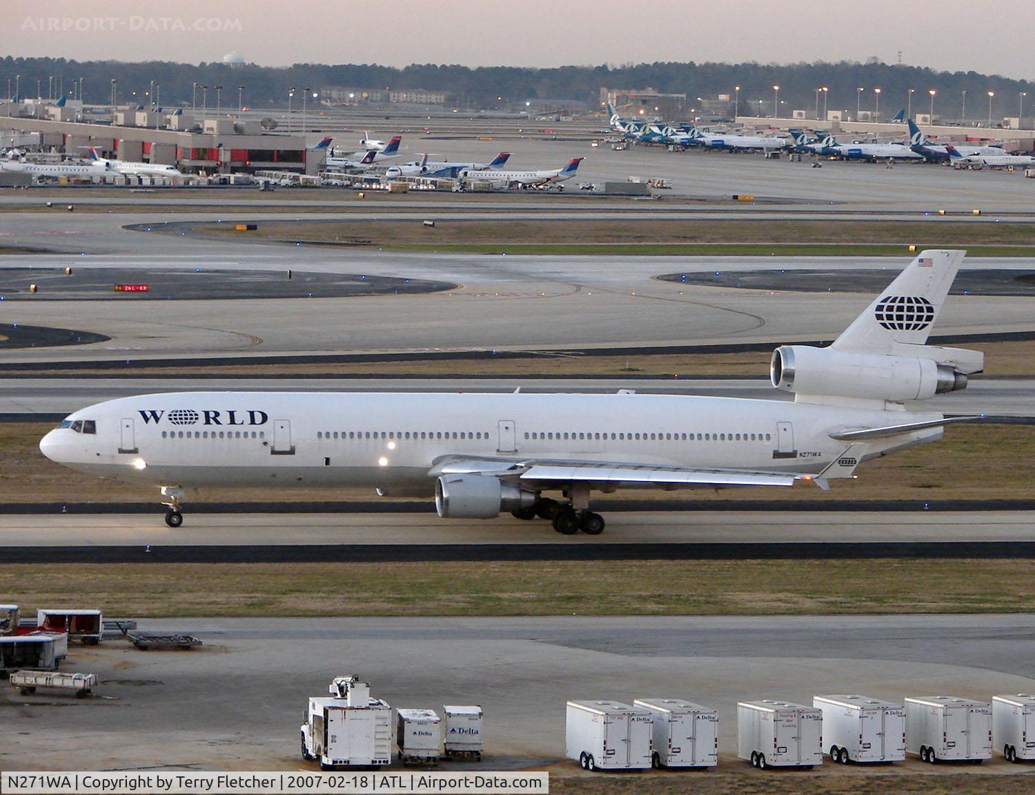 N271WA, 1992 McDonnell Douglas MD-11 C/N 48518, World MD11 taxies in at Atlanta in Feb 2007