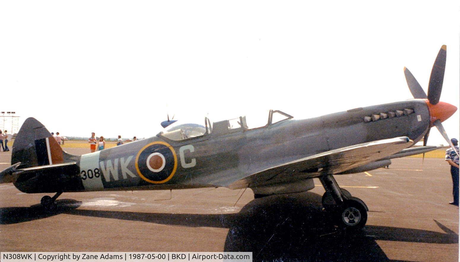 N308WK, 1945 Supermarine 361 Spitfire Tr9 C/N CBAF.4494, TE-308 Spitfire