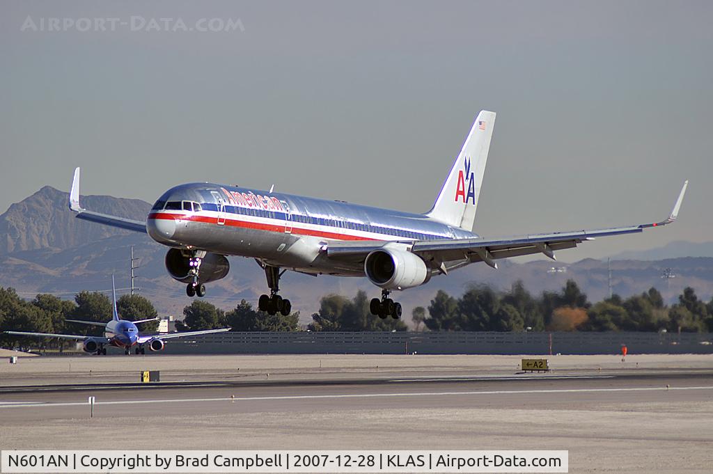 N601AN, 1995 Boeing 757-223 C/N 27052, American Airlines / 1995 Boeing 757-223