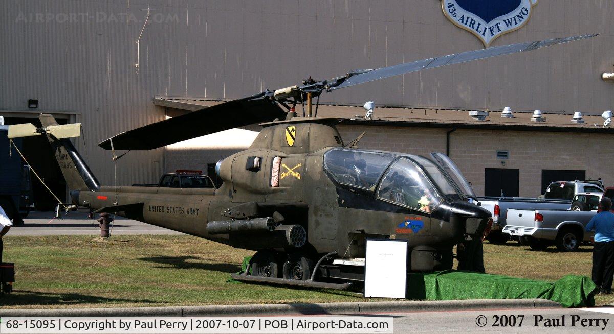 68-15095, 1968 Bell AH-1G Cobra C/N 20629, Talk about a happy man, spotting a Cobra from across the tarmac