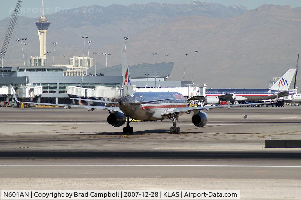 N601AN, 1995 Boeing 757-223 C/N 27052, American Airlines / 1995 Boeing 757-223