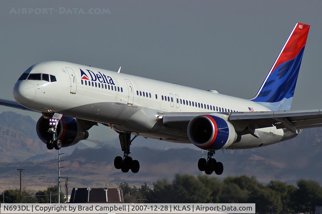 N693DL, 1998 Boeing 757-232 C/N 29725, Delta Airlines / 1998 Boeing 757-232