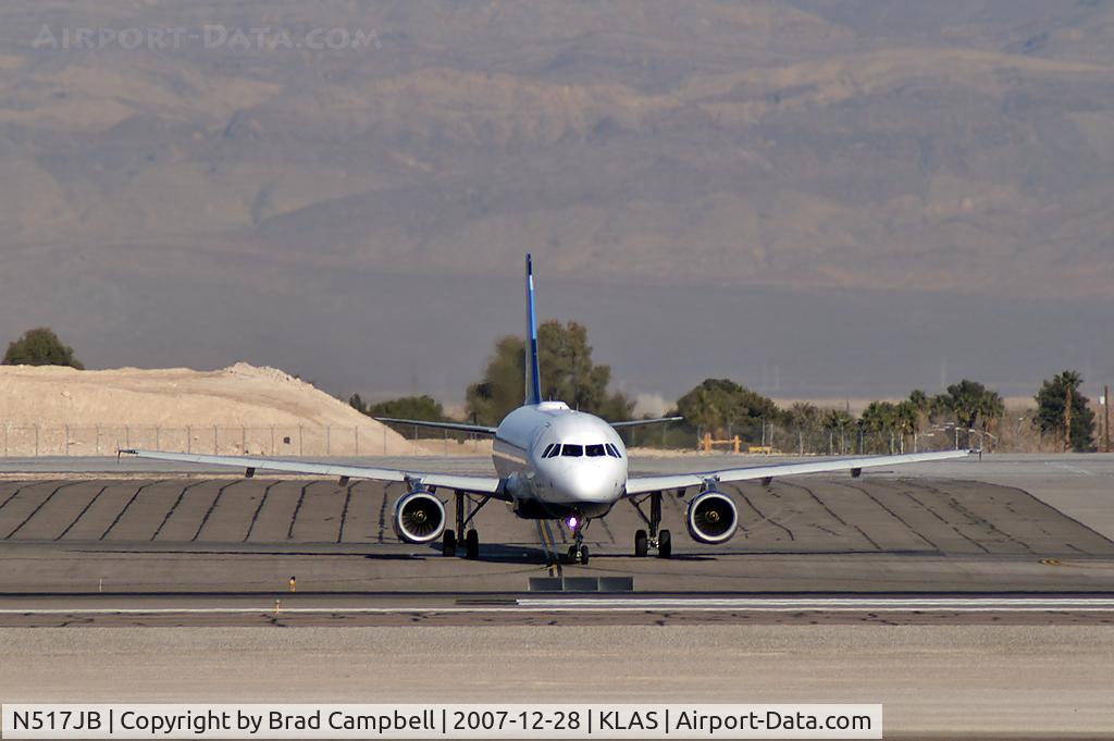 N517JB, 2000 Airbus A320-232 C/N 1327, jetBlue Airways - 'Blue Moon' / 2000 Airbus Industrie A320-232