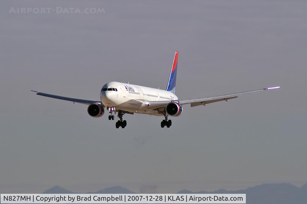 N827MH, 2001 Boeing 767-432/ER C/N 29705, Delta Airlines / 2001 Boeing 767-432ER