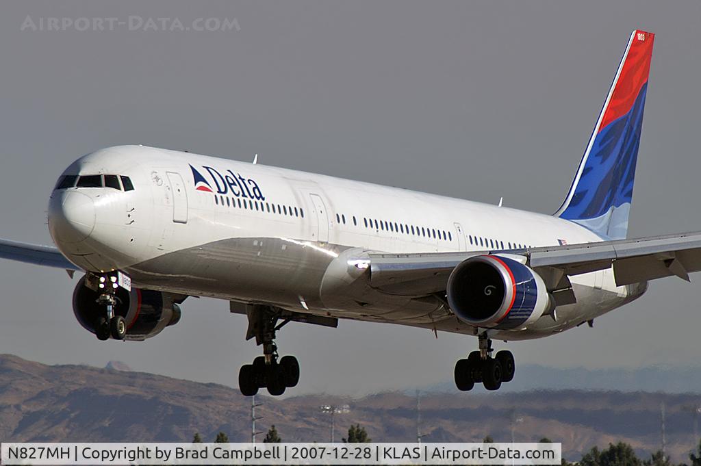 N827MH, 2001 Boeing 767-432/ER C/N 29705, Delta Airlines / 2001 Boeing 767-432ER