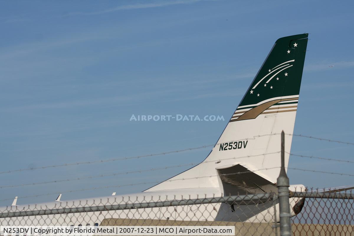 N253DV, 1987 Boeing 737-39A C/N 23800, Orlando Magic team plane