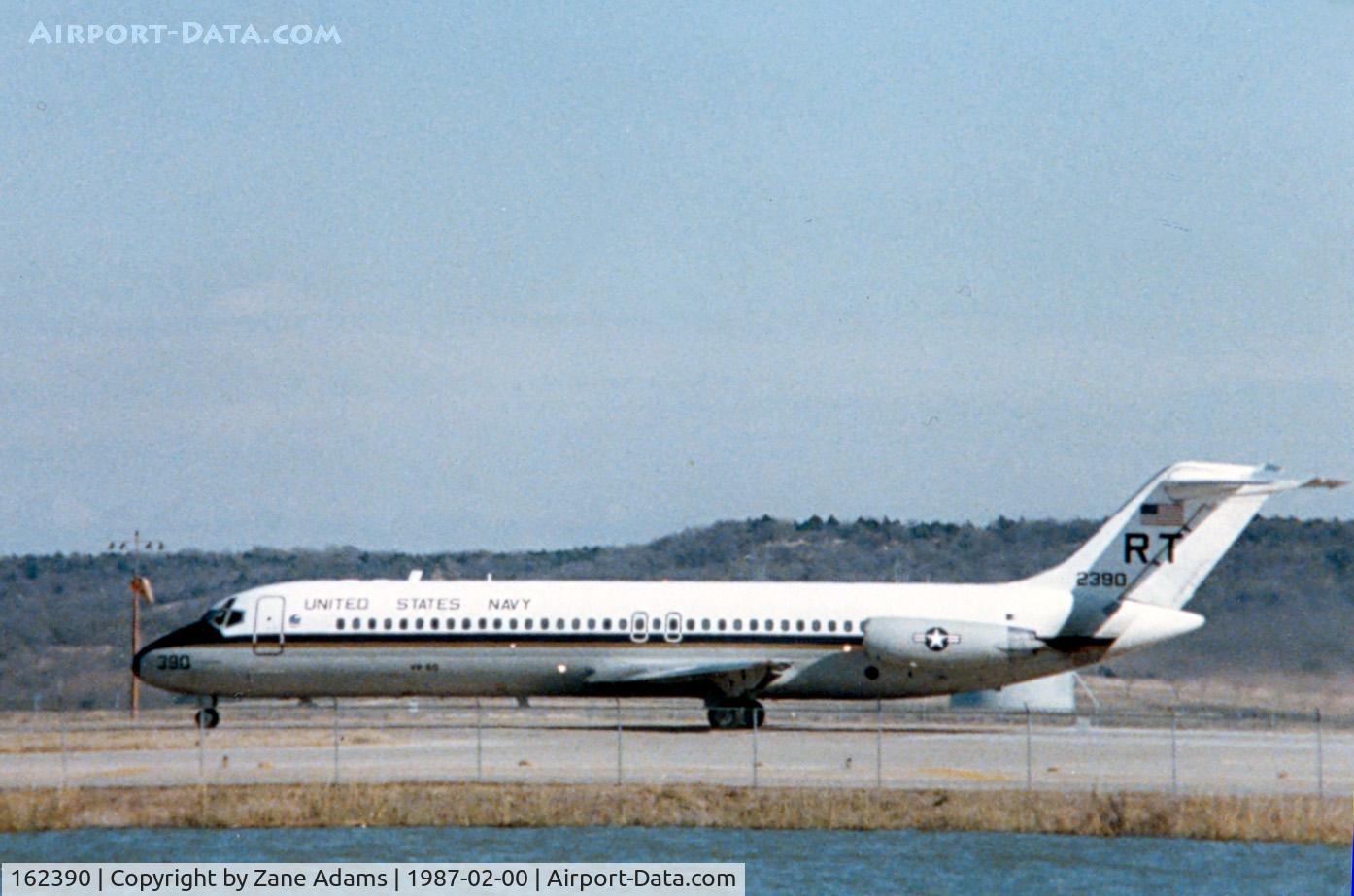 162390, 1967 McDonnell Douglas C-9B Skytrain II C/N 47003, At the former Dallas Naval Air Station - Former VR-60 - C-9B