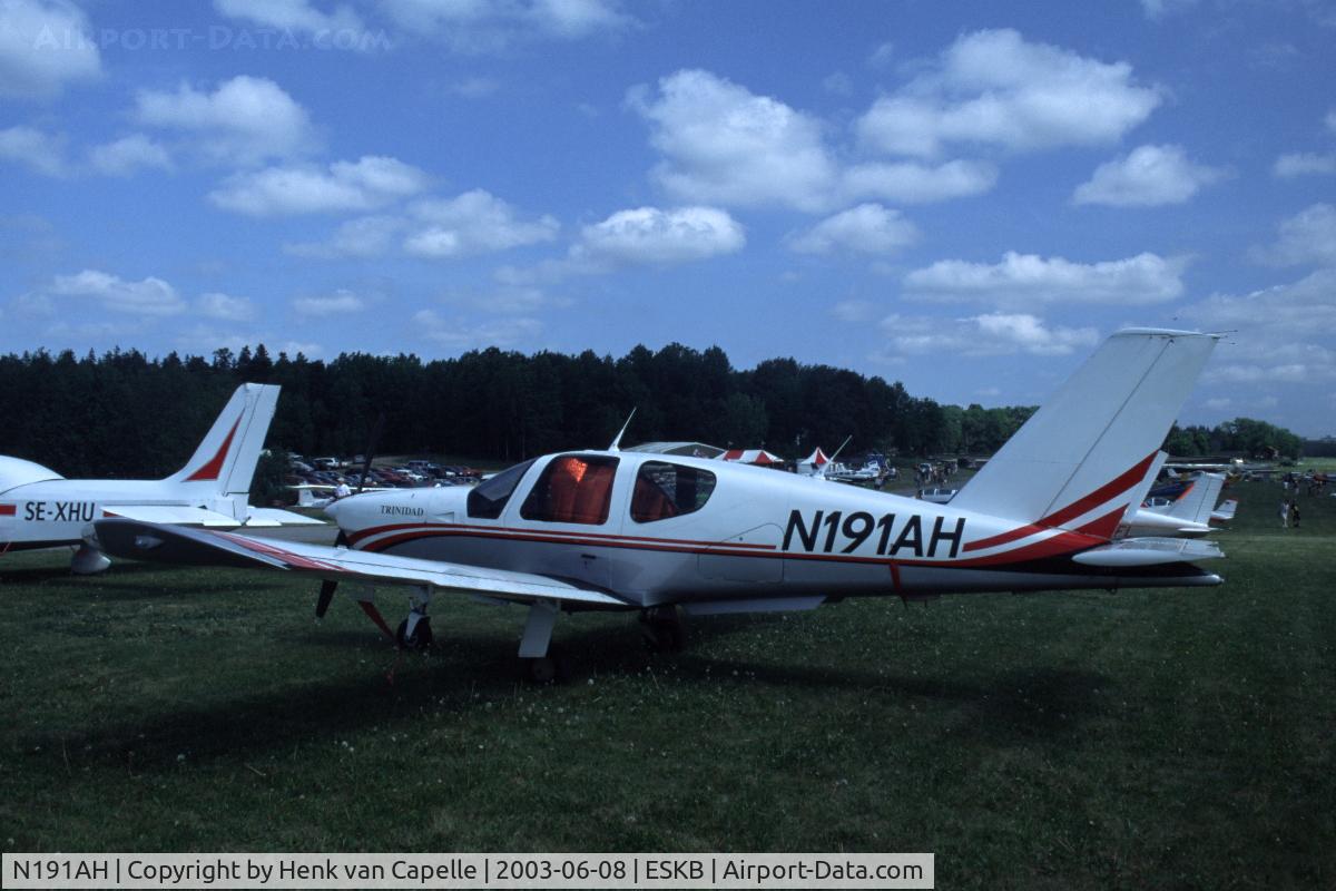 N191AH, 1999 Socata TB-20 Trinidad C/N 1917, TB-20 at Barkarby airfield, Stockholm, Sweden