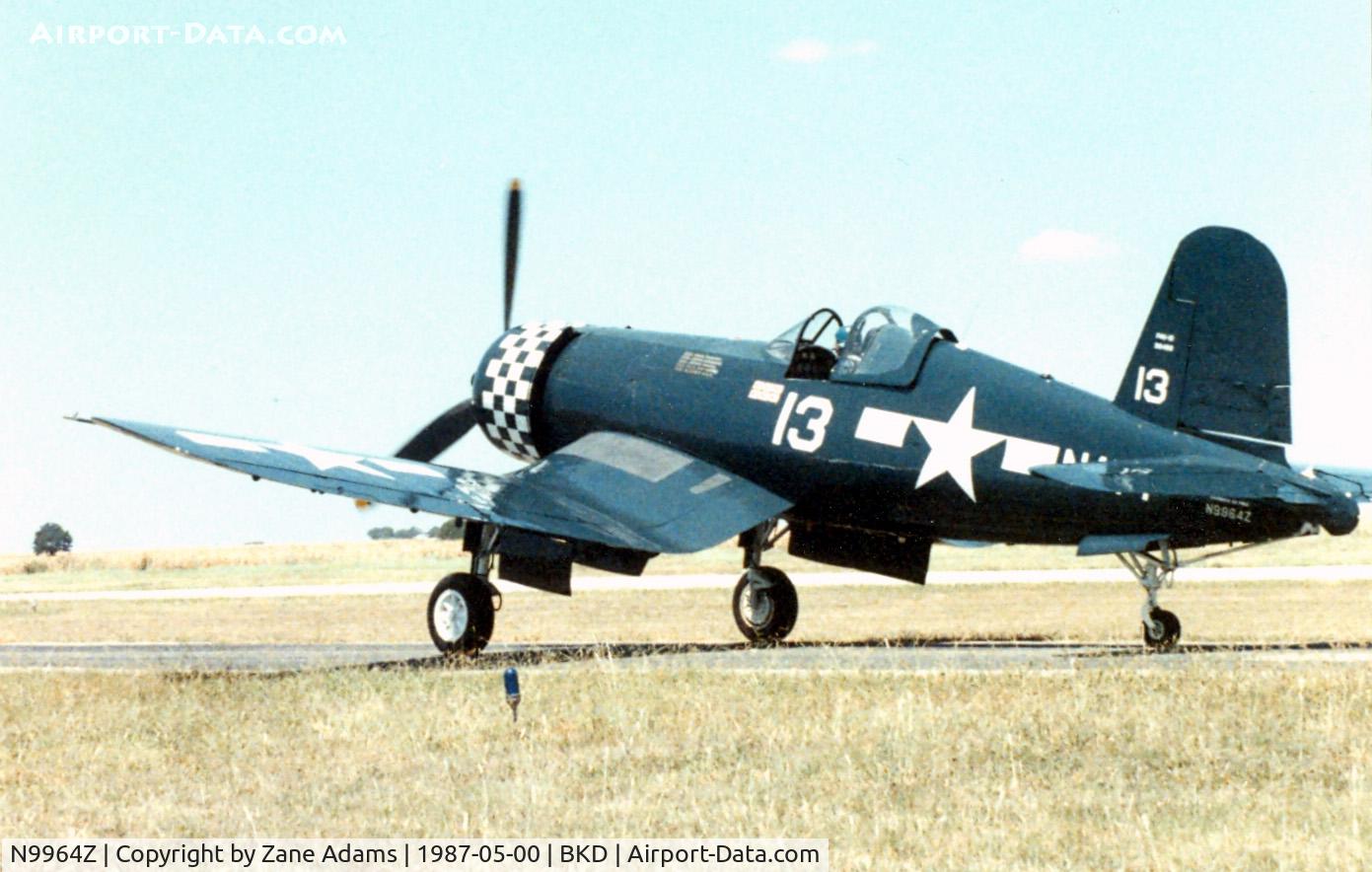 N9964Z, 1943 Goodyear FG-1D Corsair C/N 3729, At the worlds greatest Warbird airshow