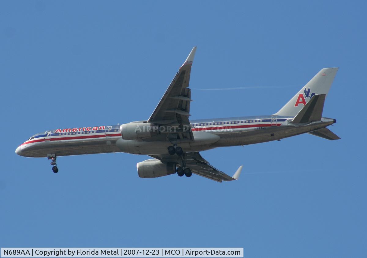 N689AA, 1993 Boeing 757-223 C/N 25731, American
