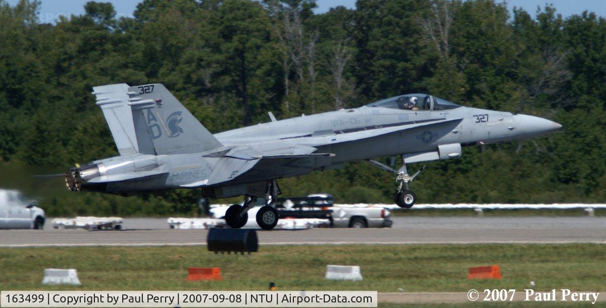 163499, 1988 McDonnell Douglas F/A-18C Hornet C/N 0739/C054, Touch and go bounce pass, and off again