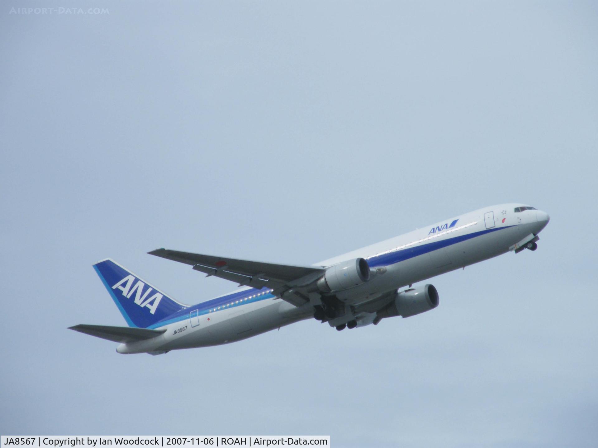JA8567, 1993 Boeing 767-381 C/N 25656, Boeing 767-381/ANA/Departing Naha