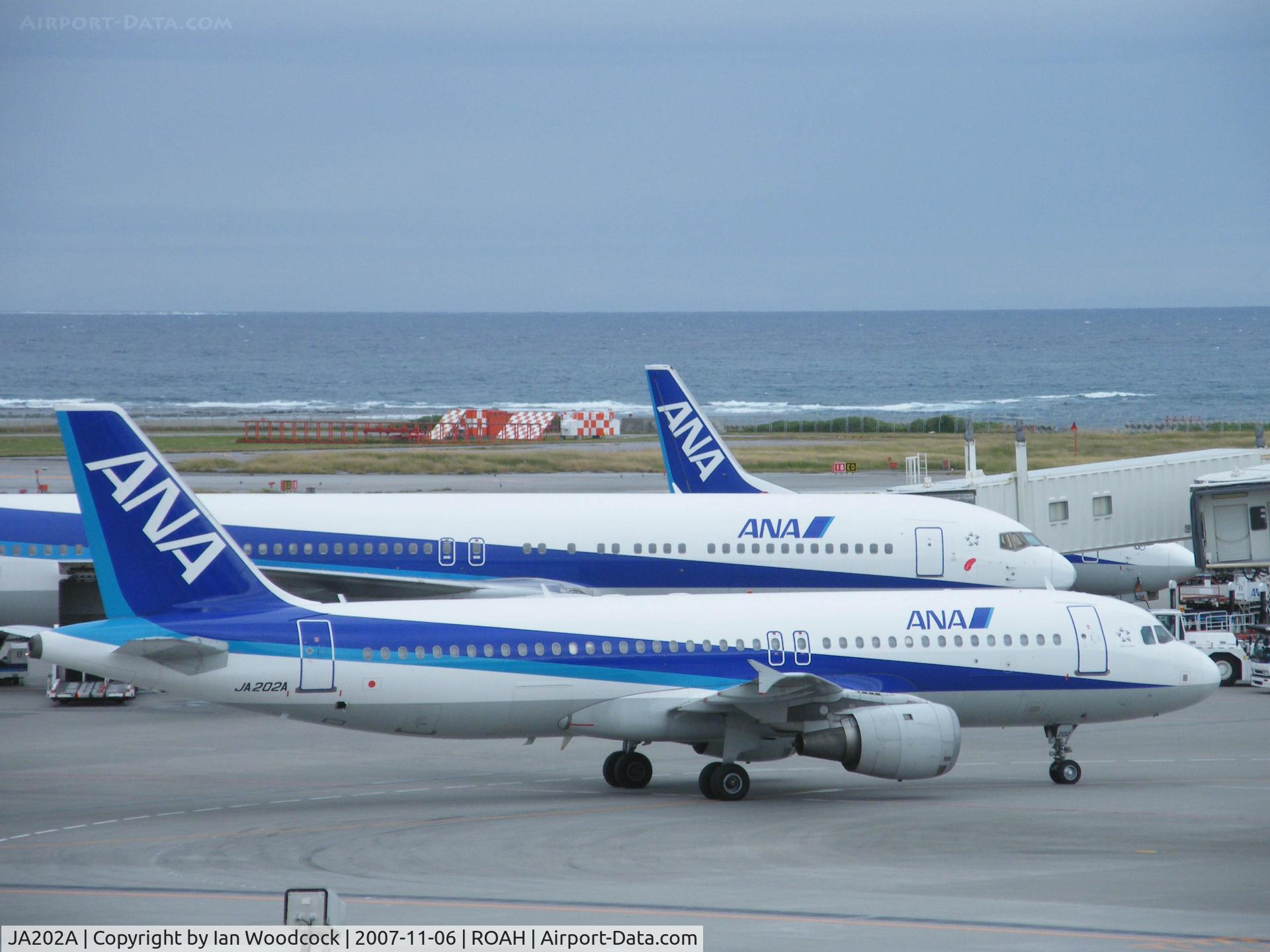 JA202A, Airbus A320-211 C/N 2054, Airbus A320-211/ANA/NAHA