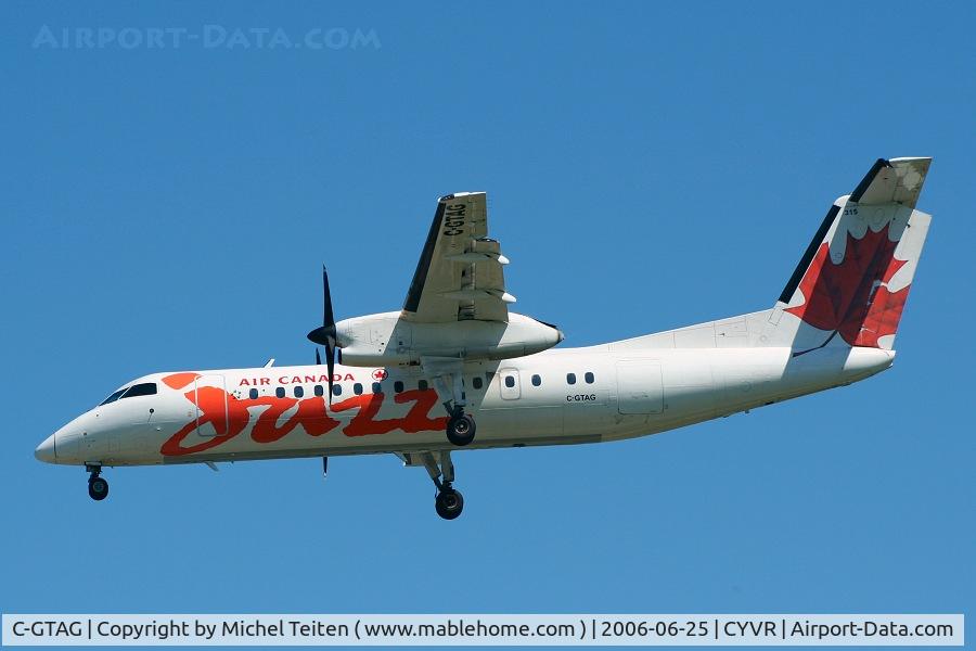 C-GTAG, 1990 De Havilland Canada DHC-8-301 Dash 8 C/N 200, Air Canada Jazz in final approach