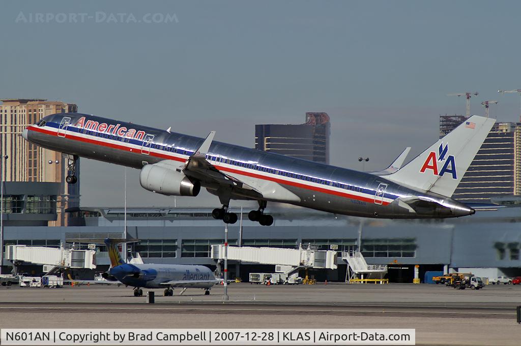 N601AN, 1995 Boeing 757-223 C/N 27052, American Airlines / 1995 Boeing 757-223